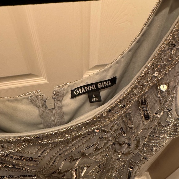 Gianni Bini Silver Sequin Dress - Picture 6 of 7